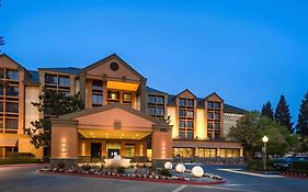 Courtyard By Marriott Santa Rosa