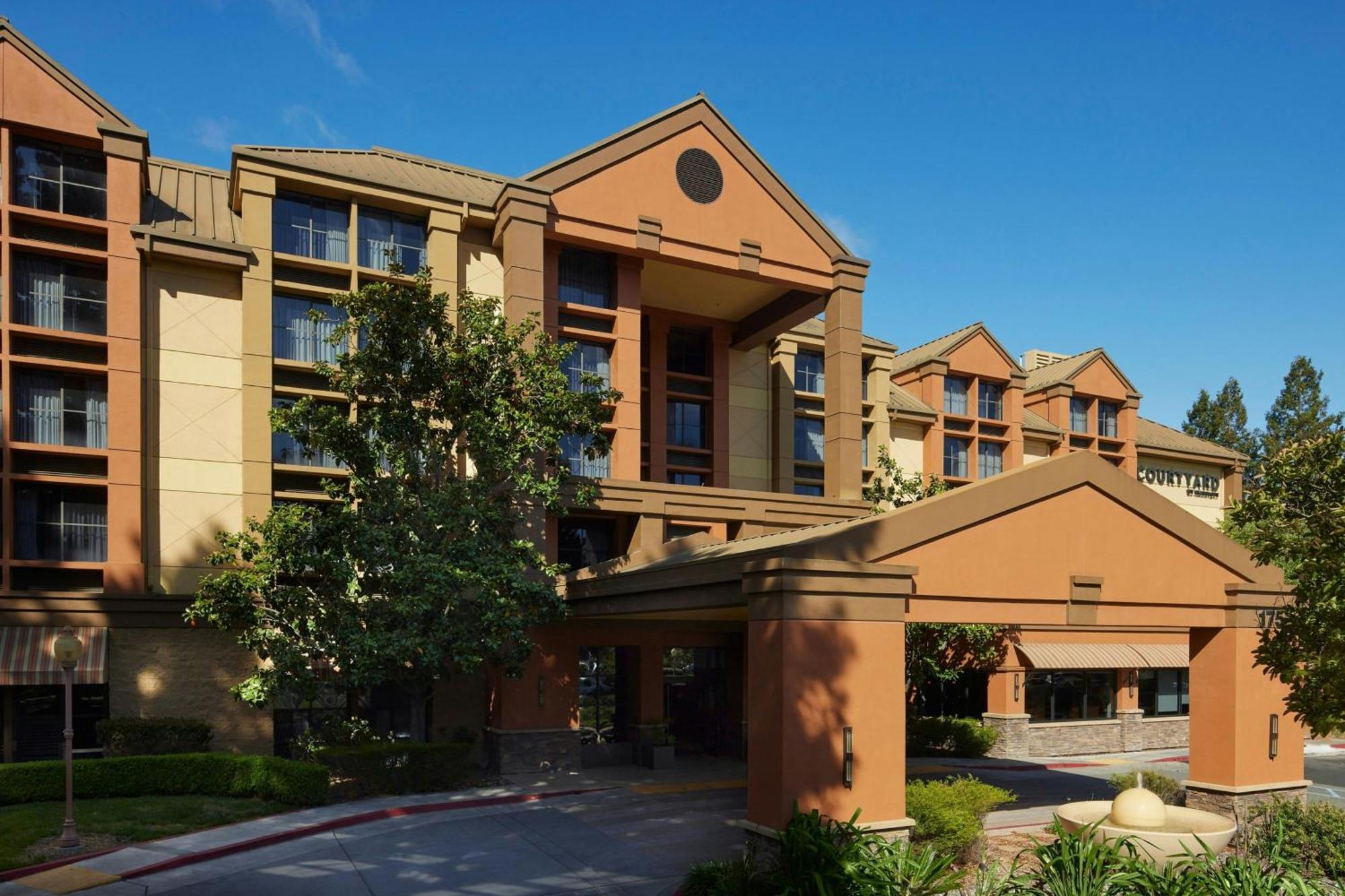 Courtyard By Marriott Santa Rosa Hotel Exterior photo