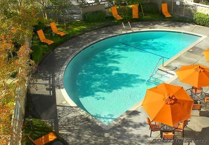 Courtyard By Marriott Santa Rosa Hotel Exterior photo
