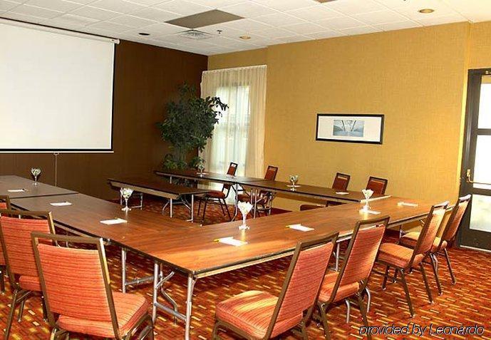 Courtyard By Marriott Santa Rosa Hotel Exterior photo